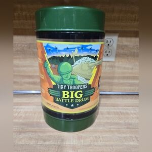 Army Playset 260 pcs in Storage Drum w 4 Uniquely Colored Army Figures action fi